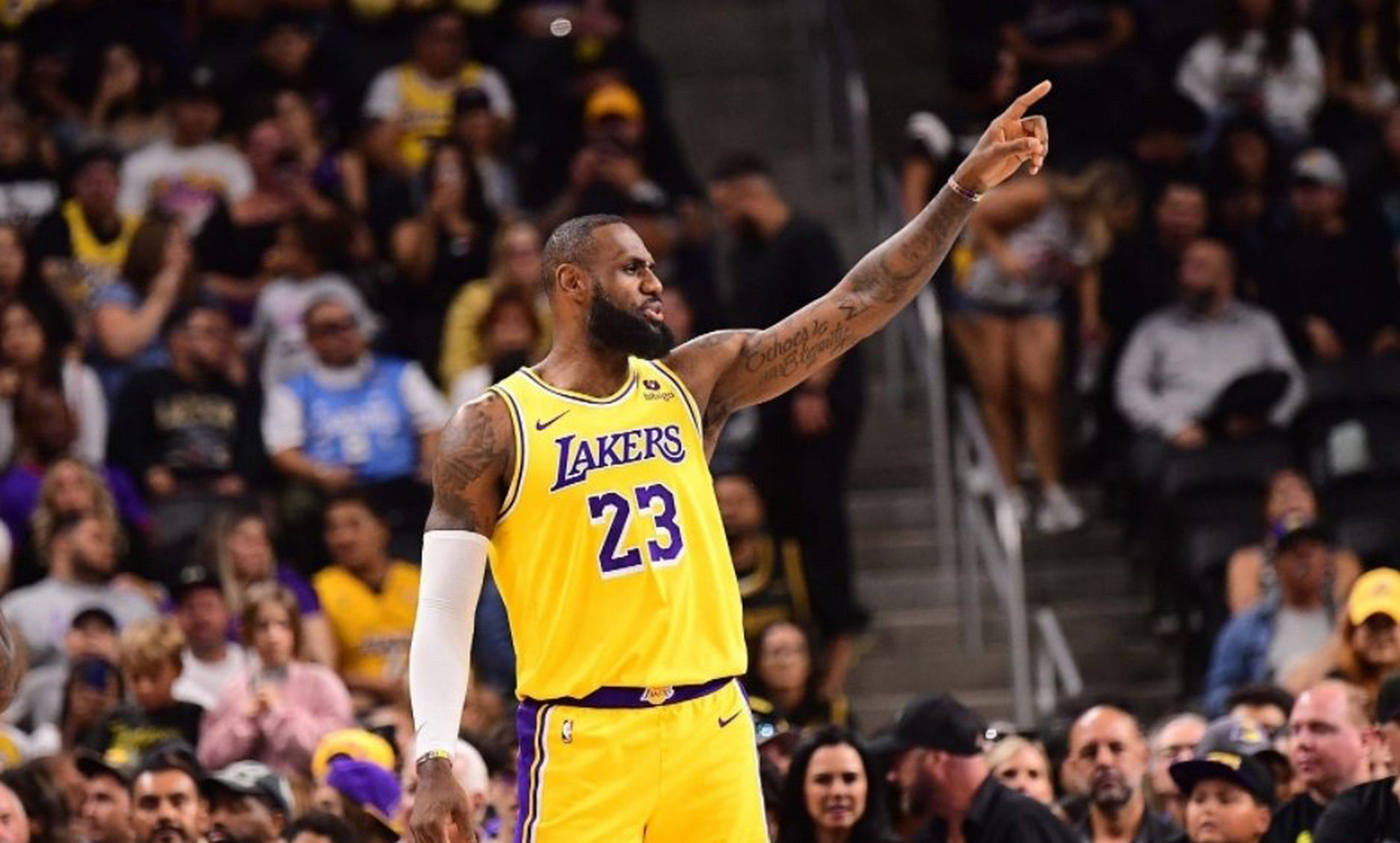 开云体育浓眉哥官方宣布出色防守新规，TES引发争议！