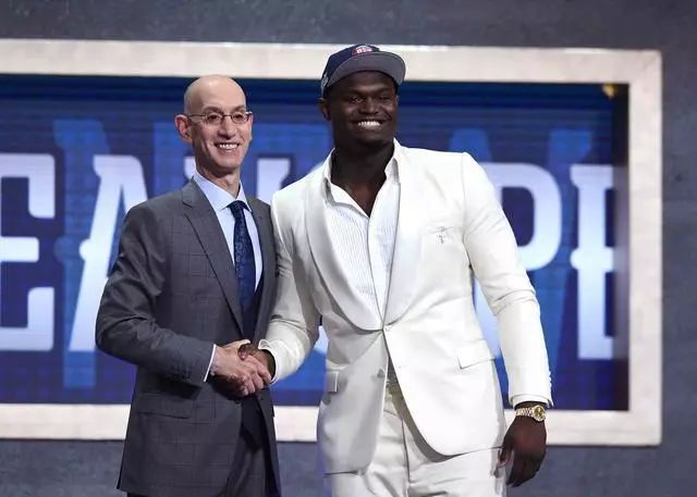 开云体育平台包含上海申花冲刺阶段强势反弹；志在美洲杯名次提升；管理层满意；心理建设被强调的词条