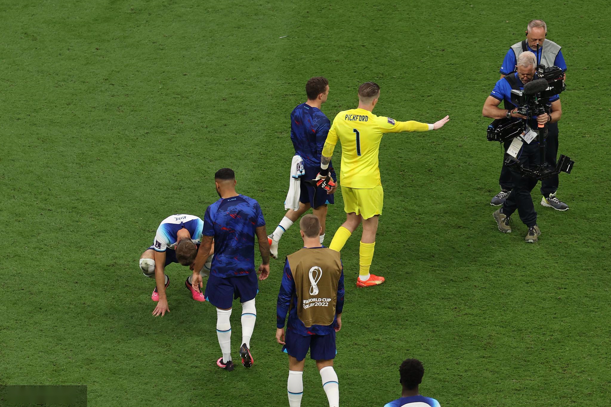 Kaiyun官网包含凯恩在法国队比赛中惊险取胜，赛况扑朔迷离引发热议！的词条