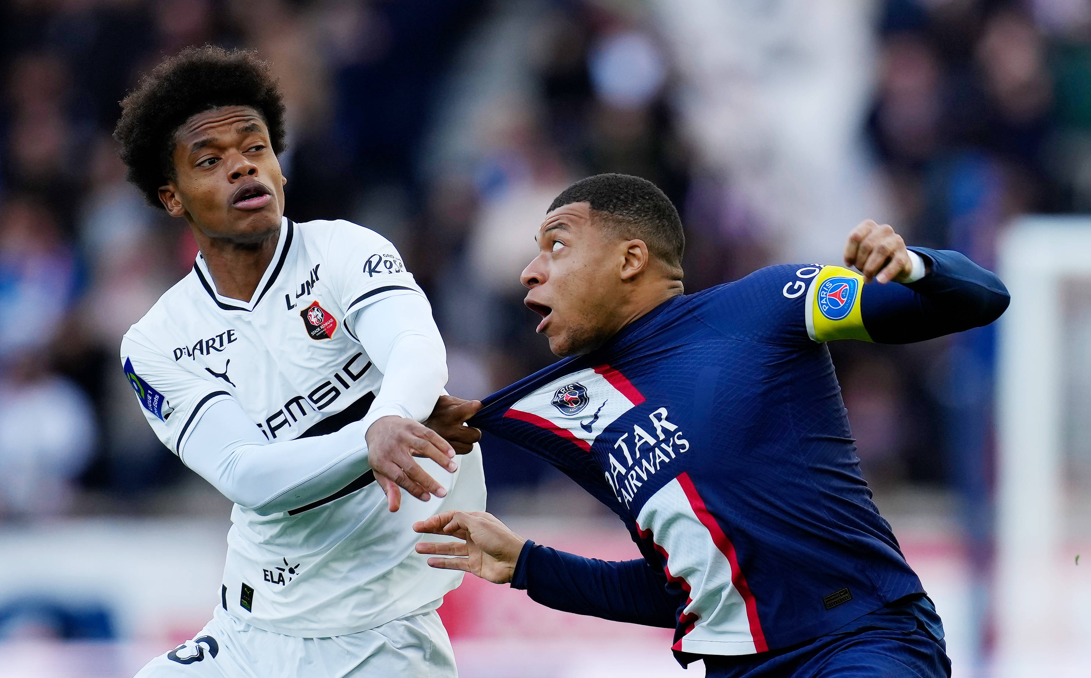 Kaiyun体育包含国际比赛日法甲焦点战，托特纳姆绝杀压哨，话题不断，更衣室氛围转暖的词条